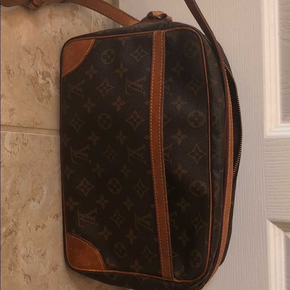 Authentic Louis Vuitton Trocadero Bag